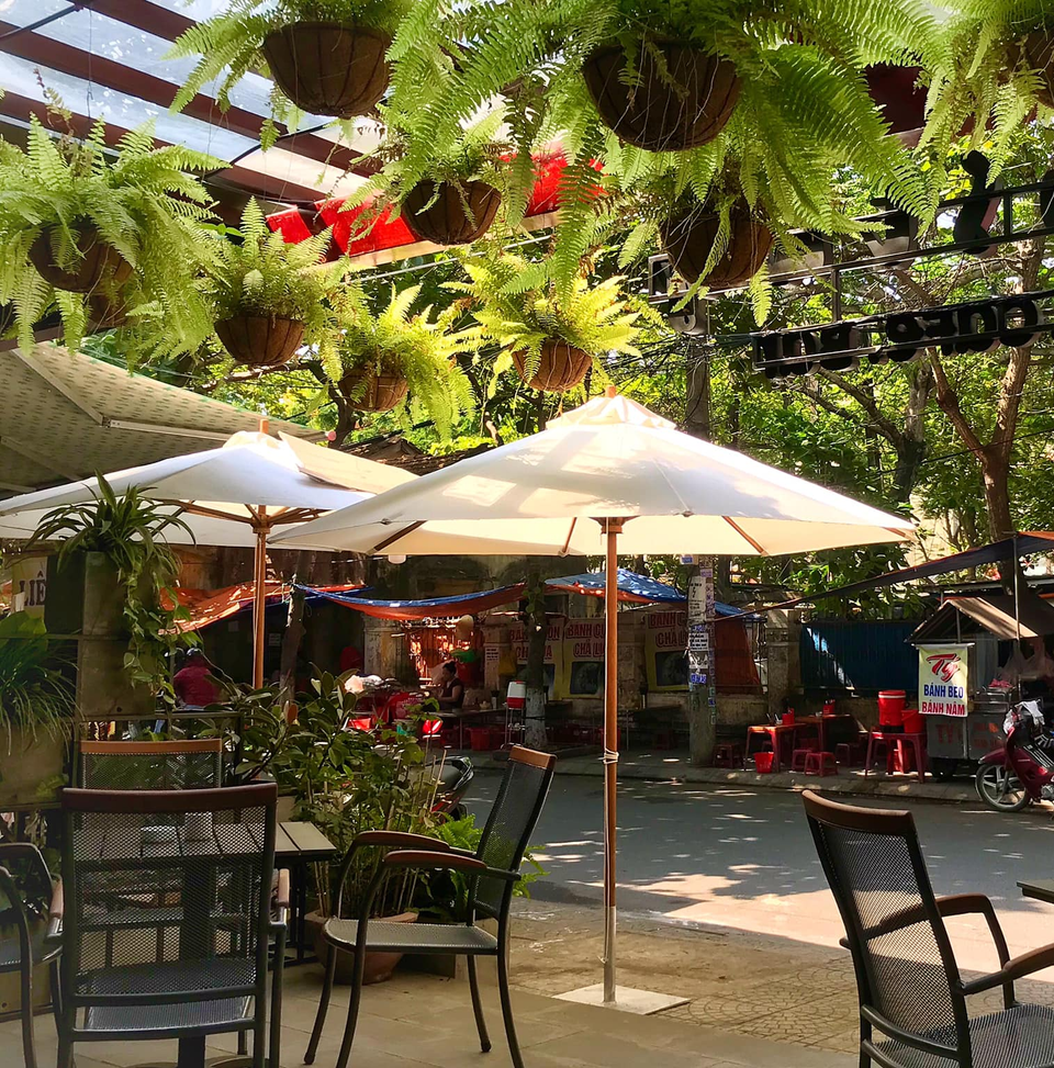 SnapStay  Co-Working Cafe & Community Hub