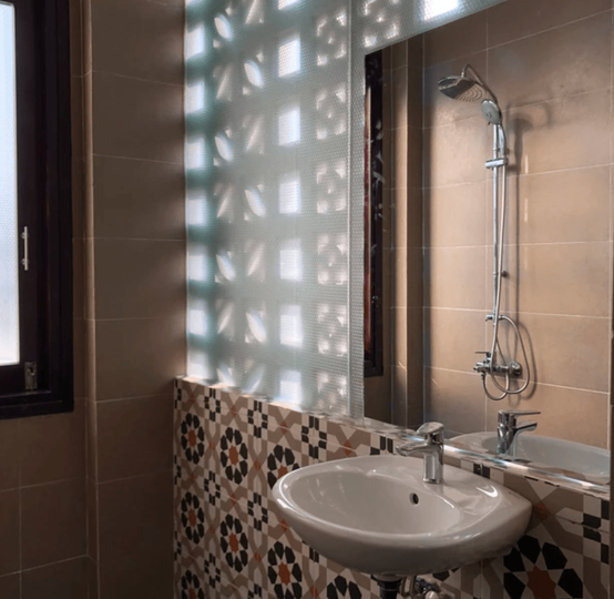 SnapStay  Co-Working Cafe & Community Hub