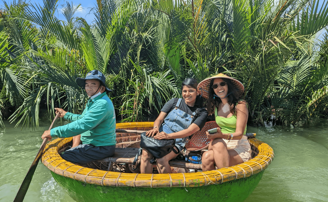 SnapStay  Co-Working Cafe & Community Hub