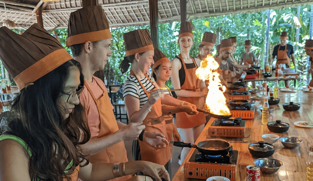 SnapStay  Co-Working Cafe & Community Hub