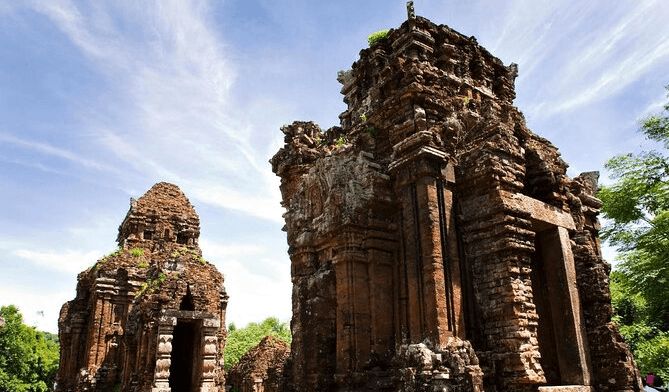 SnapStay  Co-Working Cafe & Community Hub