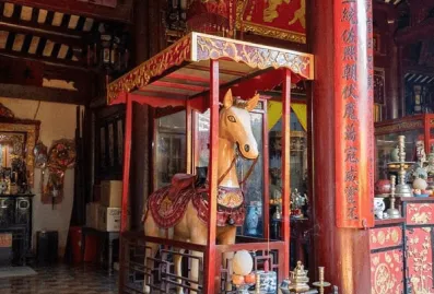 SnapStay  Co-Working Cafe & Community Hub